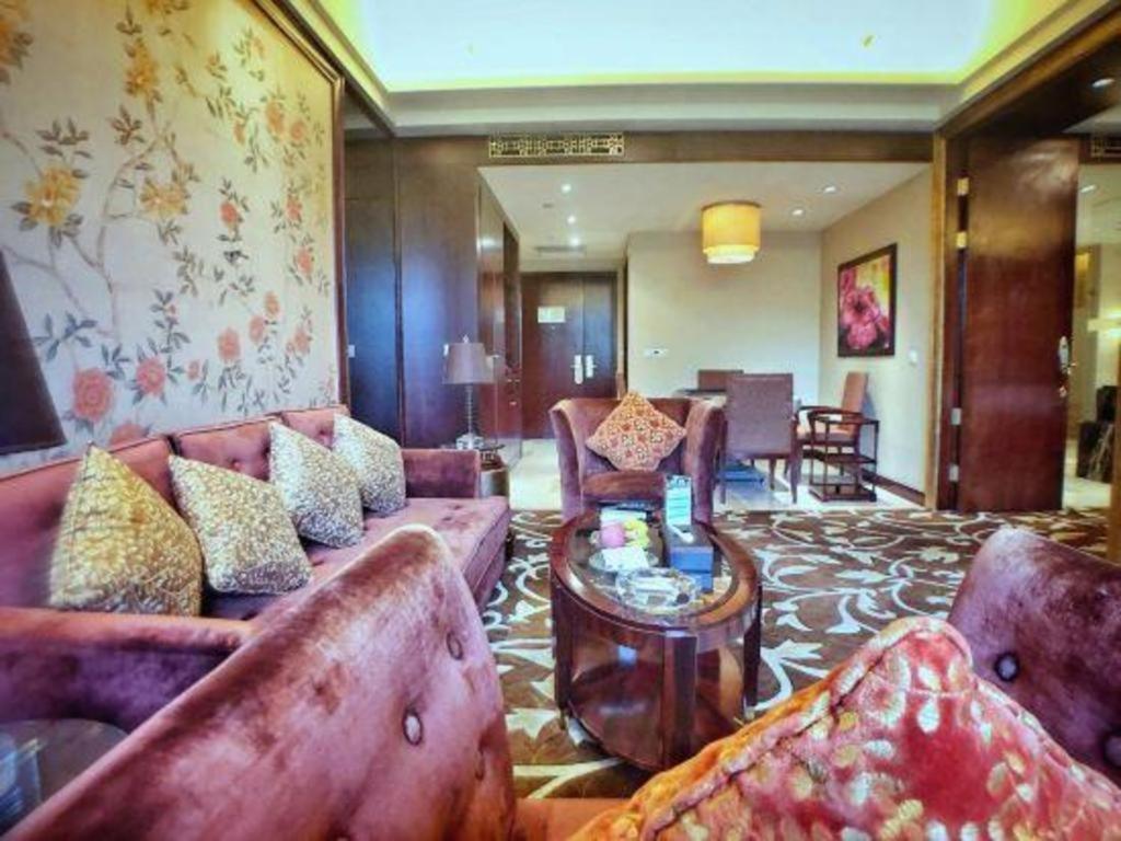 Sichuan Tennis International Hotel Main Building Chengdu Extérieur photo