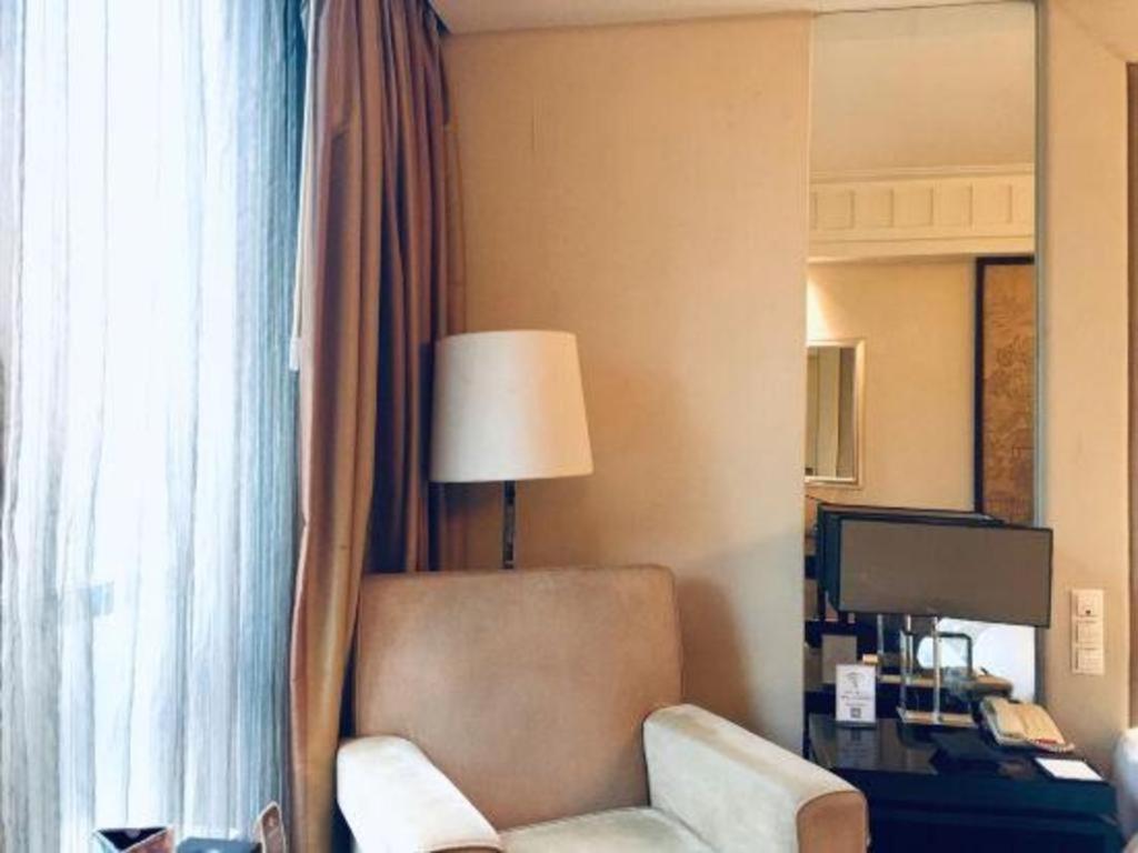 Sichuan Tennis International Hotel Main Building Chengdu Extérieur photo