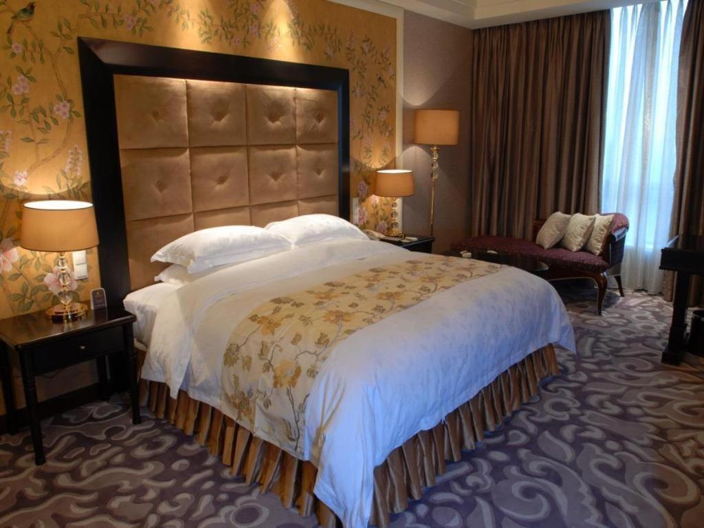 Sichuan Tennis International Hotel Main Building Chengdu Extérieur photo